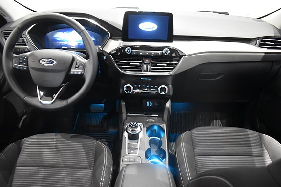 Ford Kuga 9 of 17