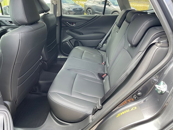 Subaru Outback 4 of 4