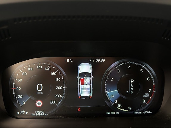 Volvo XC60 19 of 30