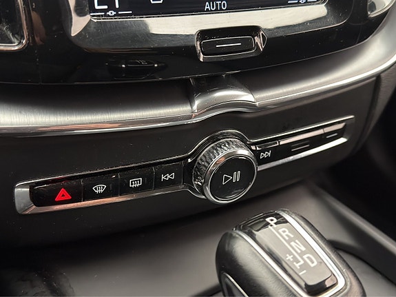 Volvo XC60 26 of 30