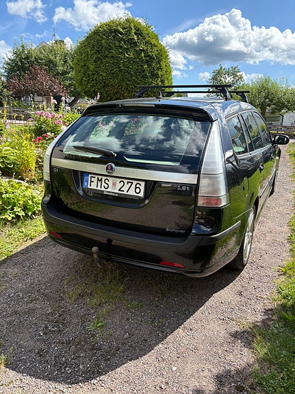 Saab 9-3 2 of 5
