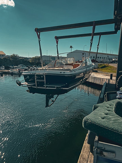 Fjord Terne 28 - 2001 | Yanmar 230 hk Diesel | Bogpropeller | Mycket fint skick 4 of 5