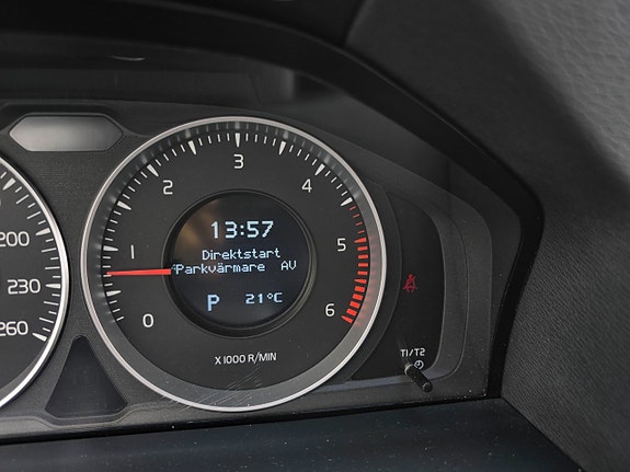 Volvo V60 10 of 14