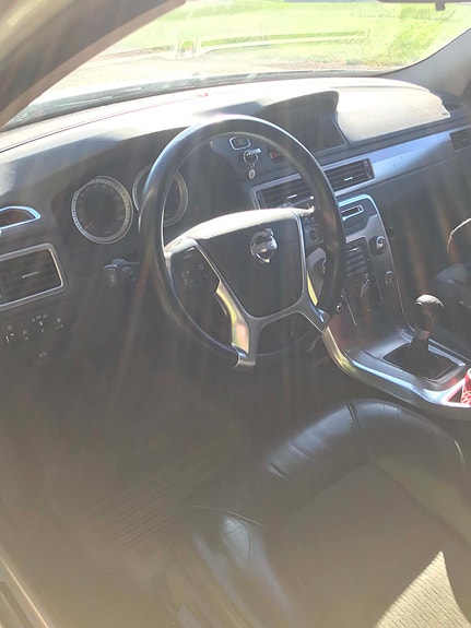 Volvo V70 5 of 5