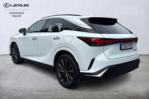 Lexus RX450h 4 of 26