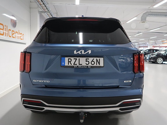 Kia Sorento 7 of 30
