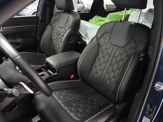 Kia Sorento 19 of 30