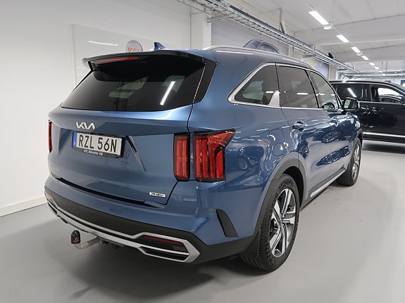 Kia Sorento 6 of 30