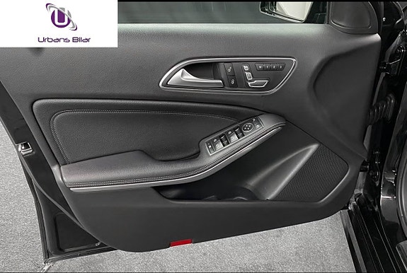 Mercedes-Benz A45 21 of 22