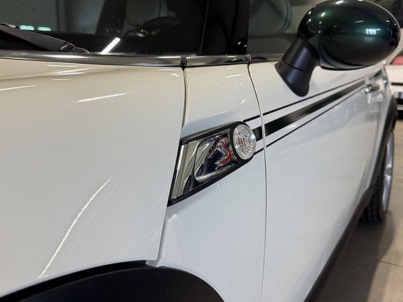 MINI Cooper S 5 of 5