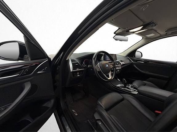 BMW X3 12 of 30
