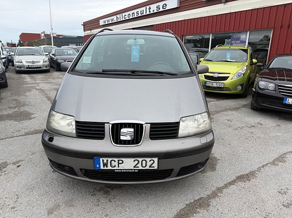 Seat Alhambra 3 of 5