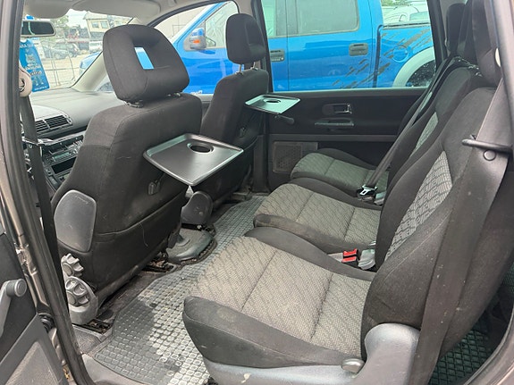 Seat Alhambra 14 of 20