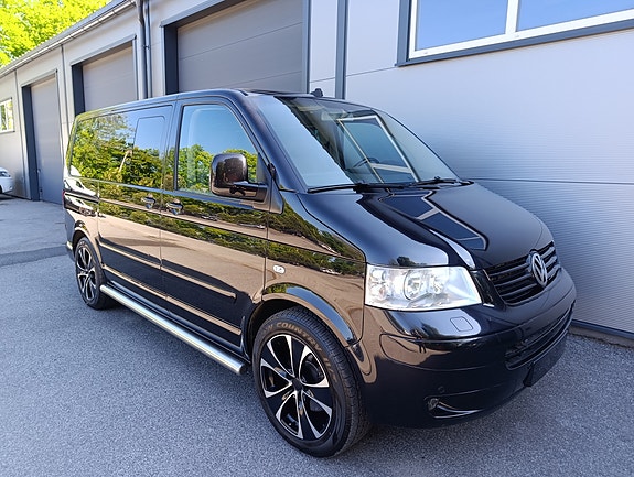 Volkswagen Multivan 6 of 12