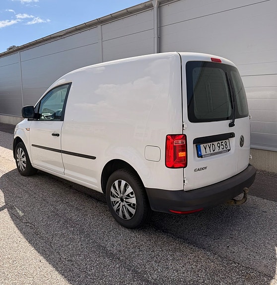 Volkswagen Caddy 5 of 5