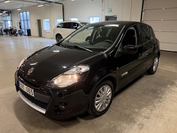 Renault Clio 7 of 16