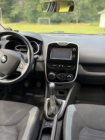 Renault Clio 4 of 7