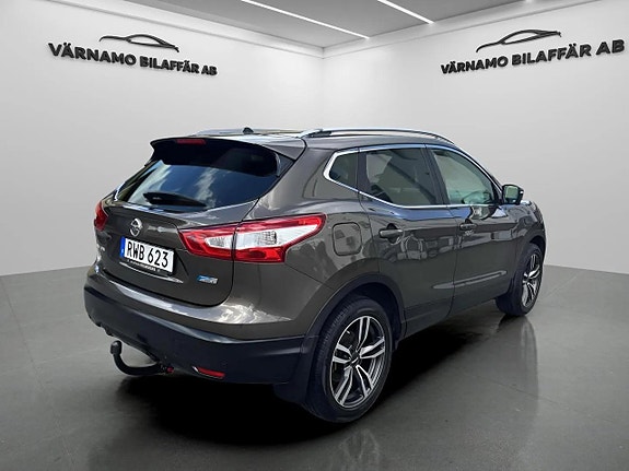 Nissan Qashqai 4 of 5