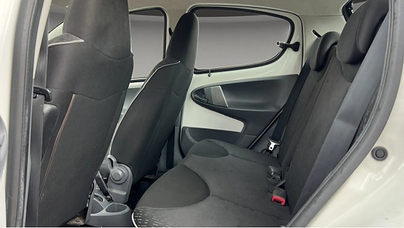 Peugeot 107 7 of 7