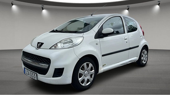 Peugeot 107 2 of 7