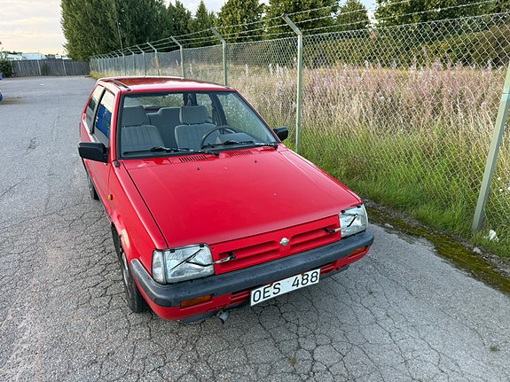 Nissan Micra 5 of 13