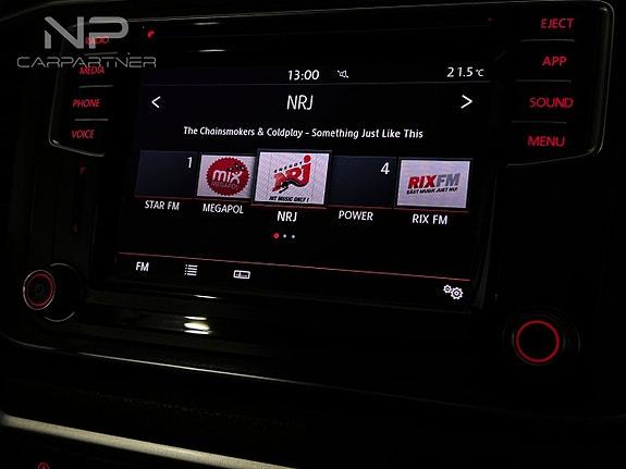 Volkswagen Amarok 20 of 25