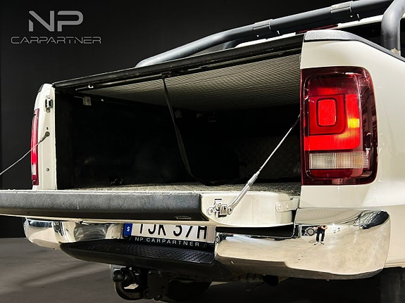 Volkswagen Amarok 7 of 25