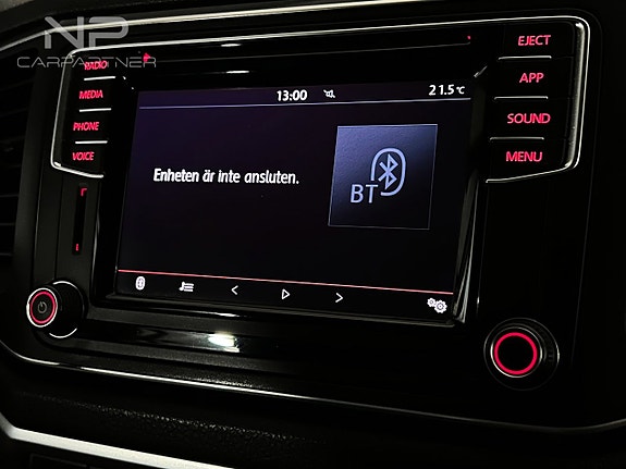 Volkswagen Amarok 21 of 25