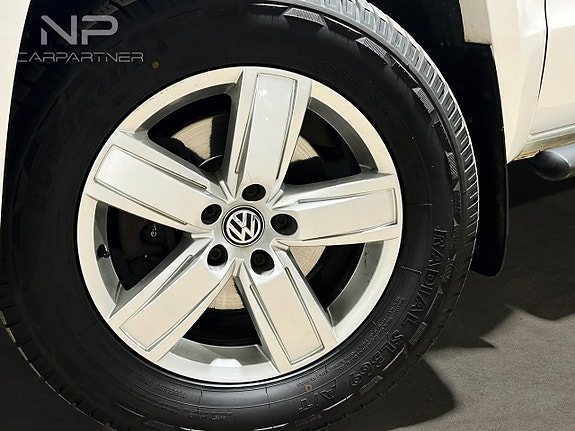 Volkswagen Amarok 9 of 25