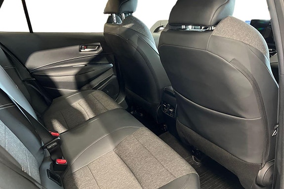 Toyota Corolla 9 of 21