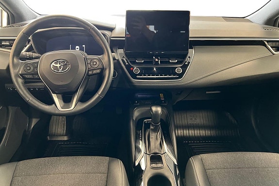 Toyota Corolla 10 of 21
