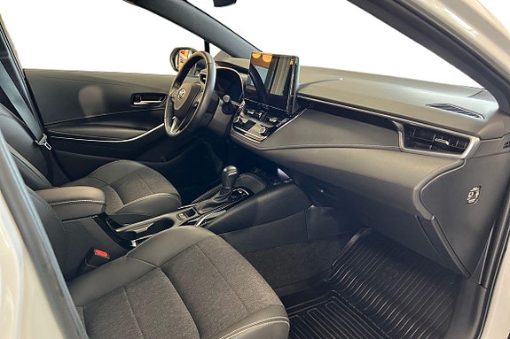 Toyota Corolla 7 of 21