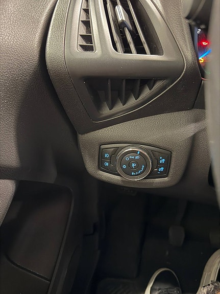 Ford Transit Connect 14 of 29