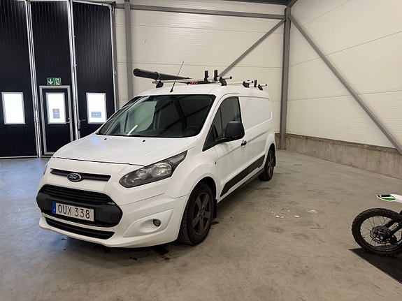 Ford Transit Connect 2 of 5