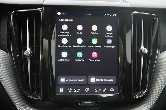 Volvo XC60 15 of 23