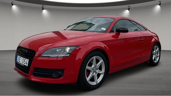 Audi TT 2 of 5