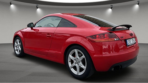 Audi TT 4 of 5