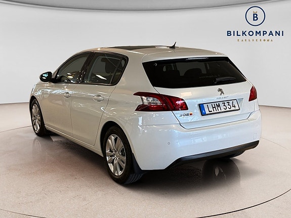 Peugeot 308 3 of 5