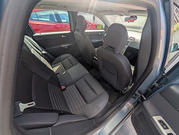 Volvo V50 6 of 10