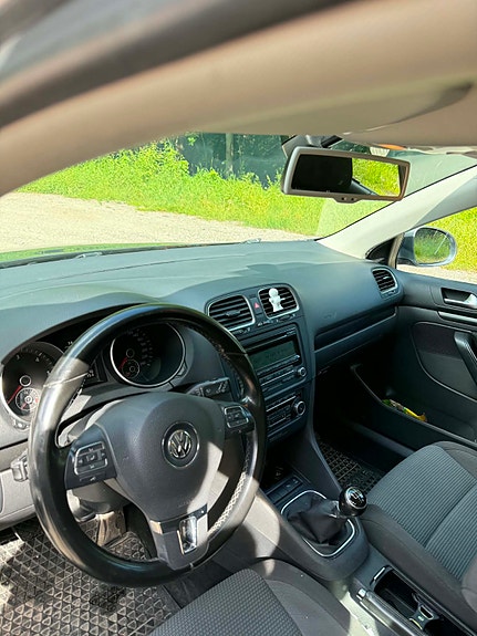 Volkswagen Golf VI 2 of 4