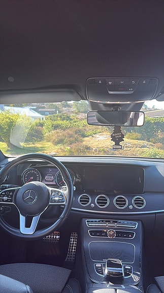 Mercedes-Benz E220 d 8 of 8