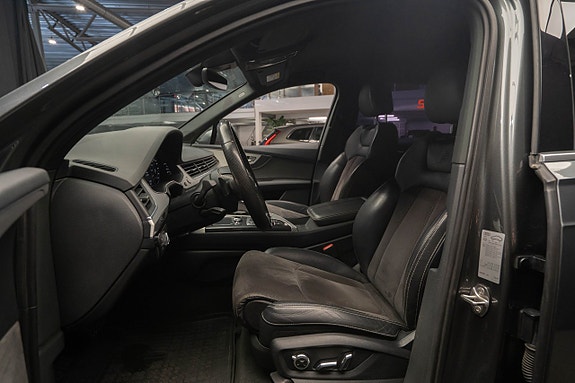 Audi Q7 17 of 27