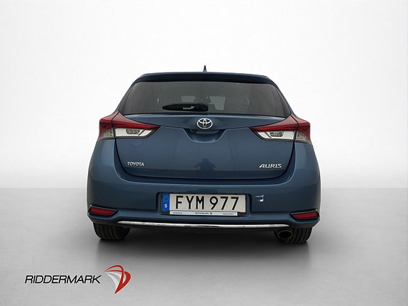 Toyota Auris 6 of 23