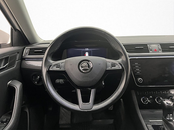 Skoda Superb 10 of 28