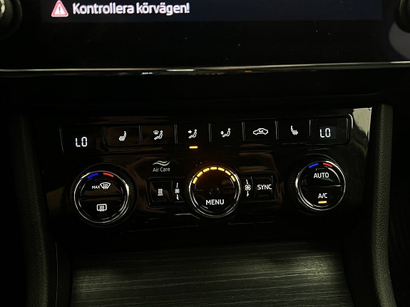 Skoda Superb 25 of 28