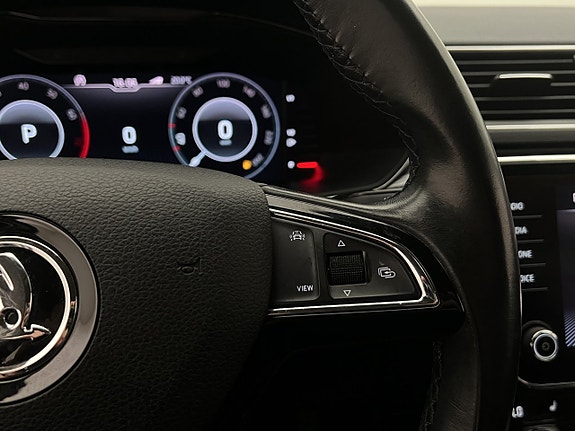 Skoda Superb 17 of 28