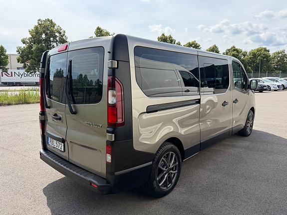 Renault Trafic 5 of 5