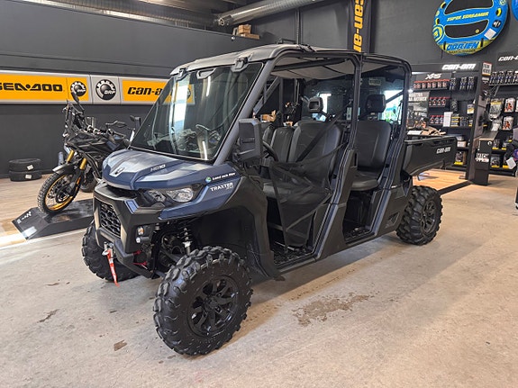 Can-Am Traxter Max 2 of 11