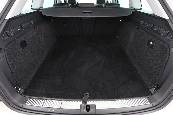 Skoda Superb 18 of 30