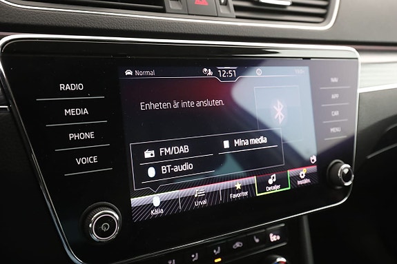 Skoda Superb 24 of 30